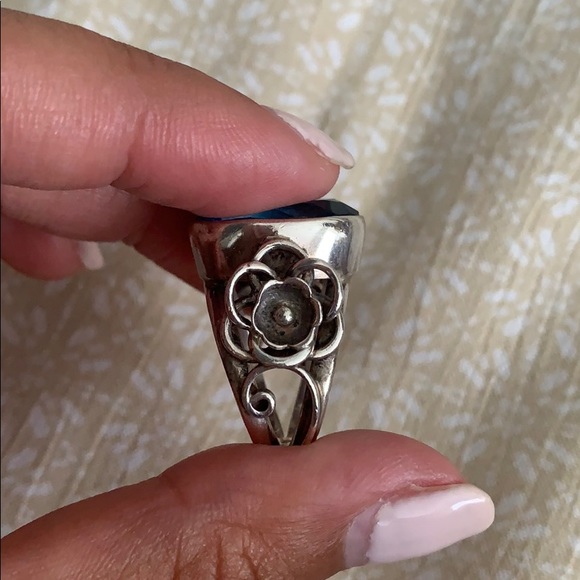BLUE TOPAZ RING - Picture 3 of 5